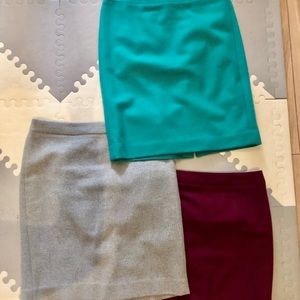 Lot of 3 EUC jcrew factory wool skirts. Size 6.